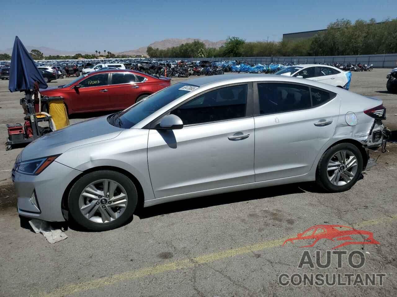 HYUNDAI ELANTRA 2019 - KMHD84LF0KU846072