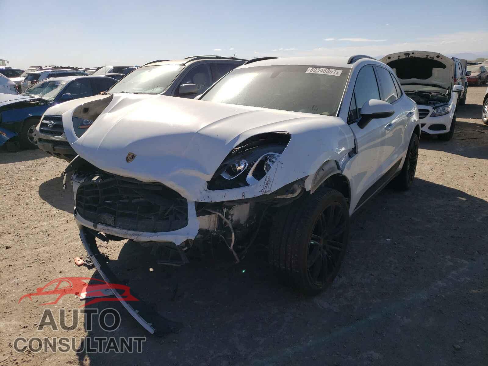 PORSCHE MACAN 2016 - WP1AB2A50GLB40738