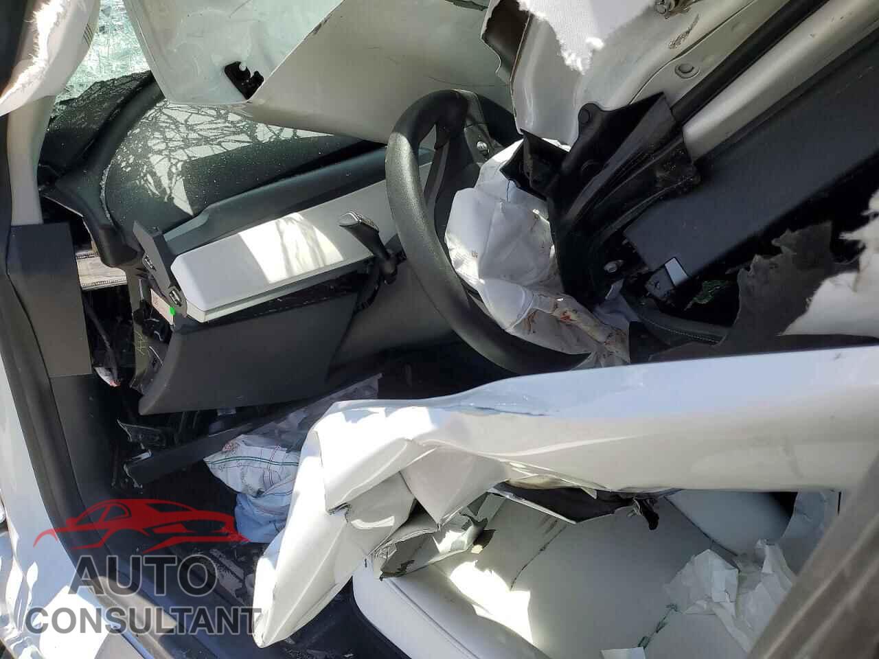 TESLA MODEL 3 2021 - 5YJ3E1EB6MF997267