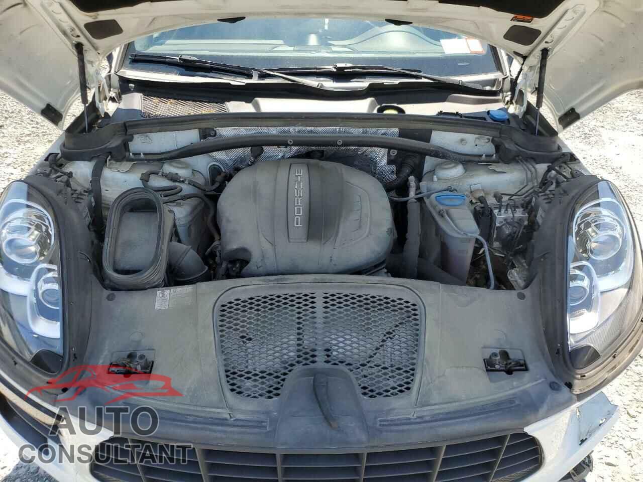 PORSCHE MACAN 2018 - WP1AA2A55JLB00536