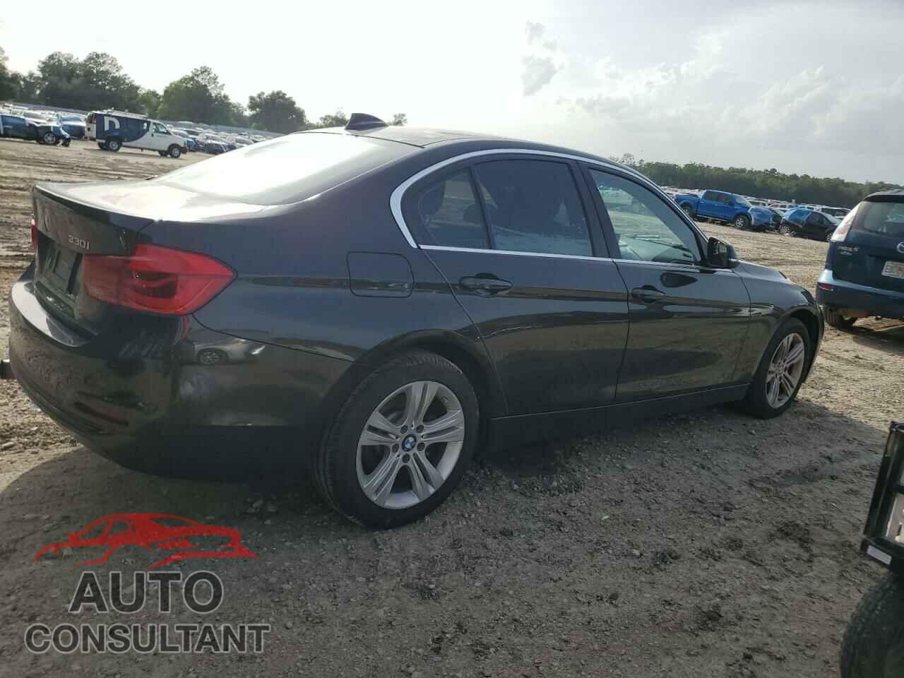 BMW 3 SERIES 2018 - WBA8D9G55JNU71401