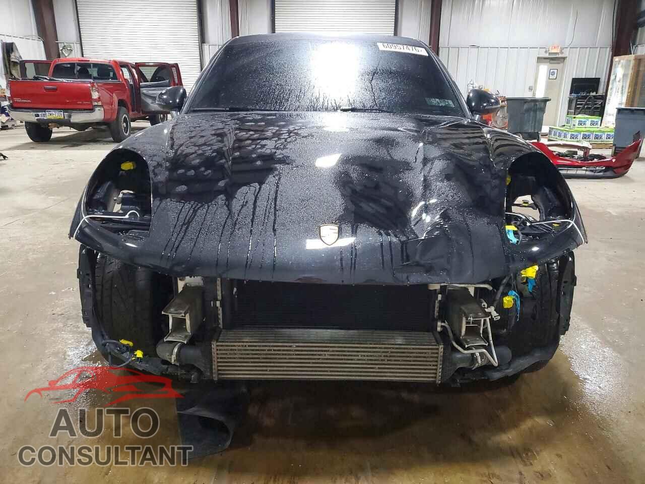 PORSCHE MACAN 2018 - WP1AA2A57JLB22067