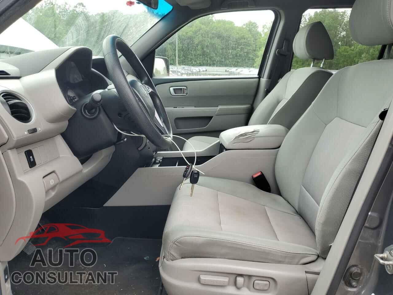 HONDA PILOT 2012 - 5FNYF4H47CB041148