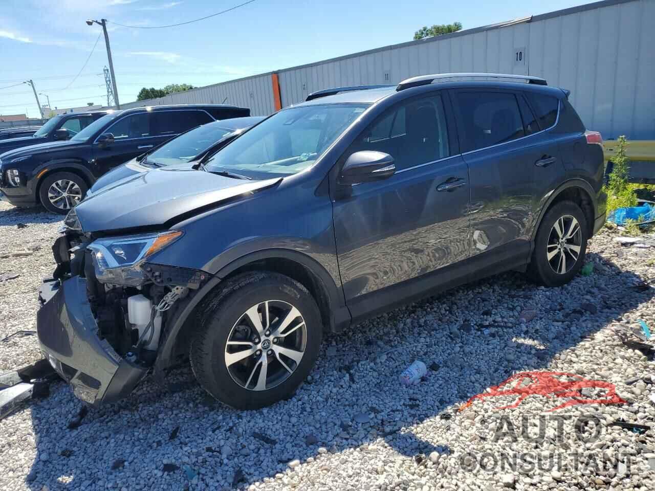 TOYOTA RAV4 2017 - JTMRFREV0HD202436