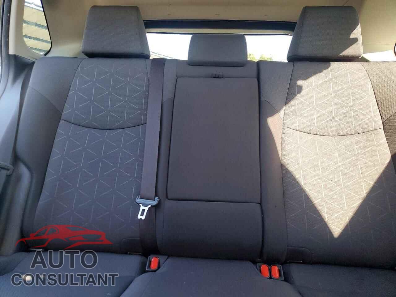 TOYOTA RAV4 2019 - JTMP1RFV7KD507296