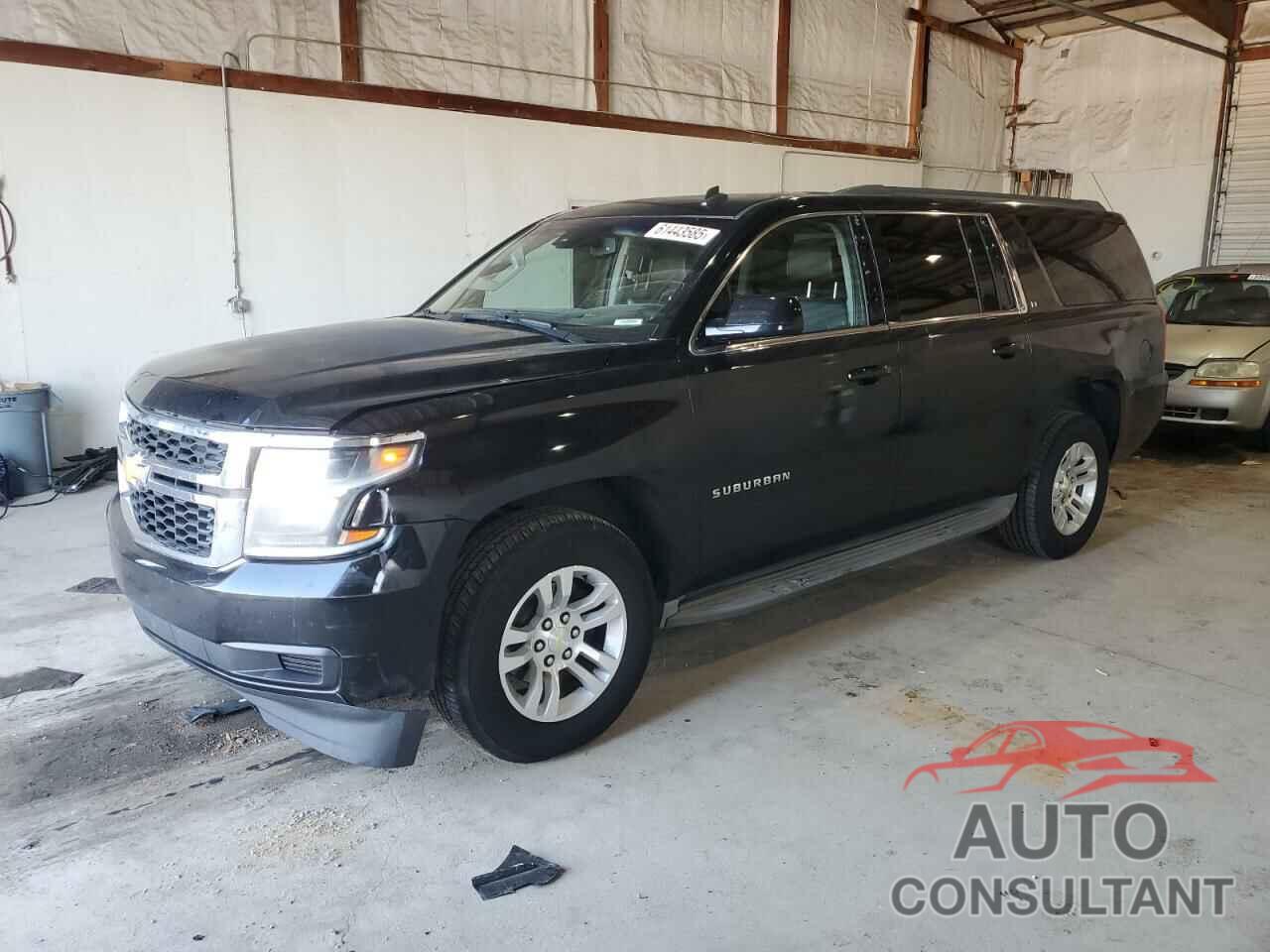 CHEVROLET SUBURBAN 2015 - 1GNSKJKC1FR292379