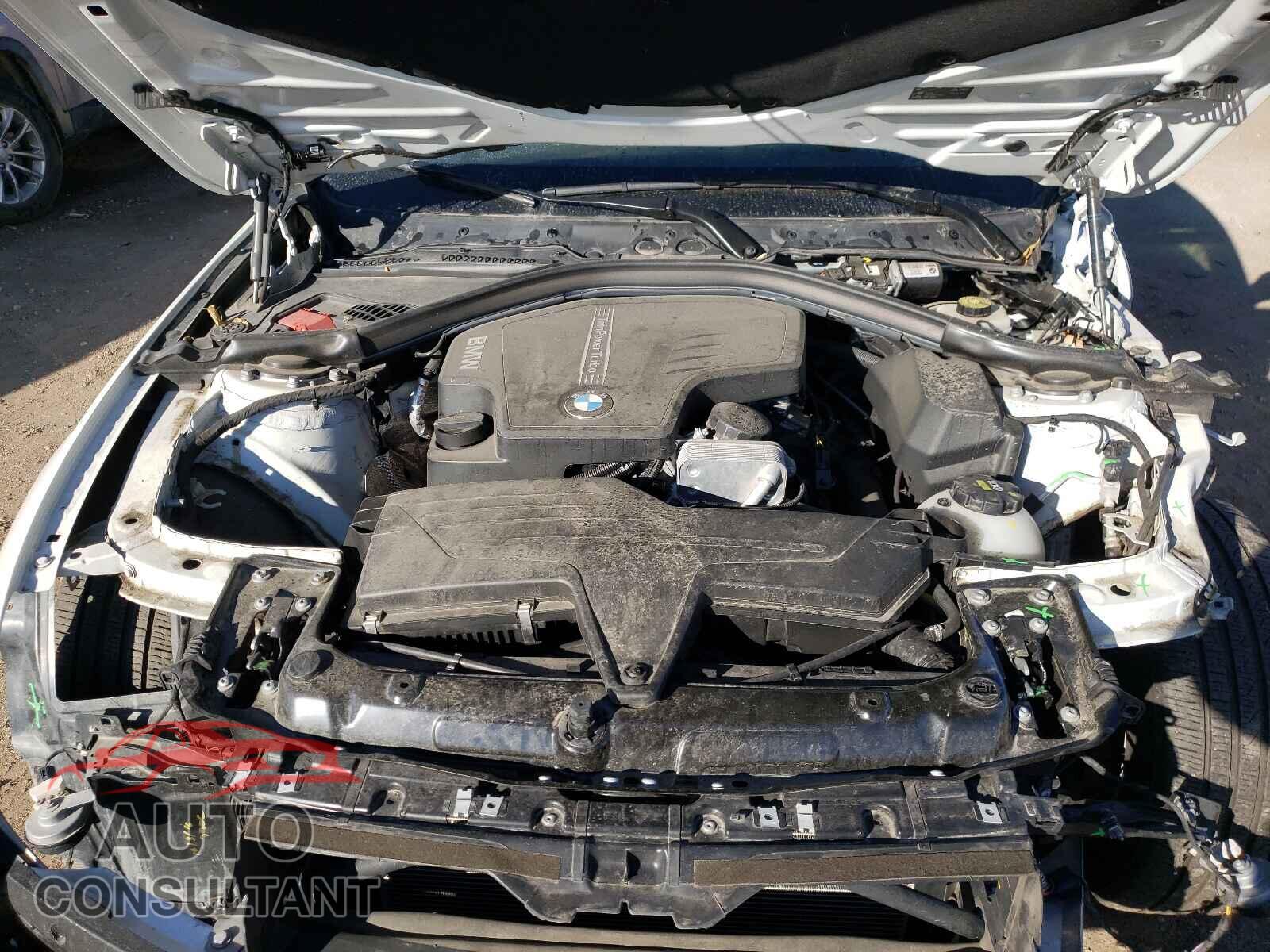 BMW 3 SERIES 2016 - WBA8E5G59GNU19381