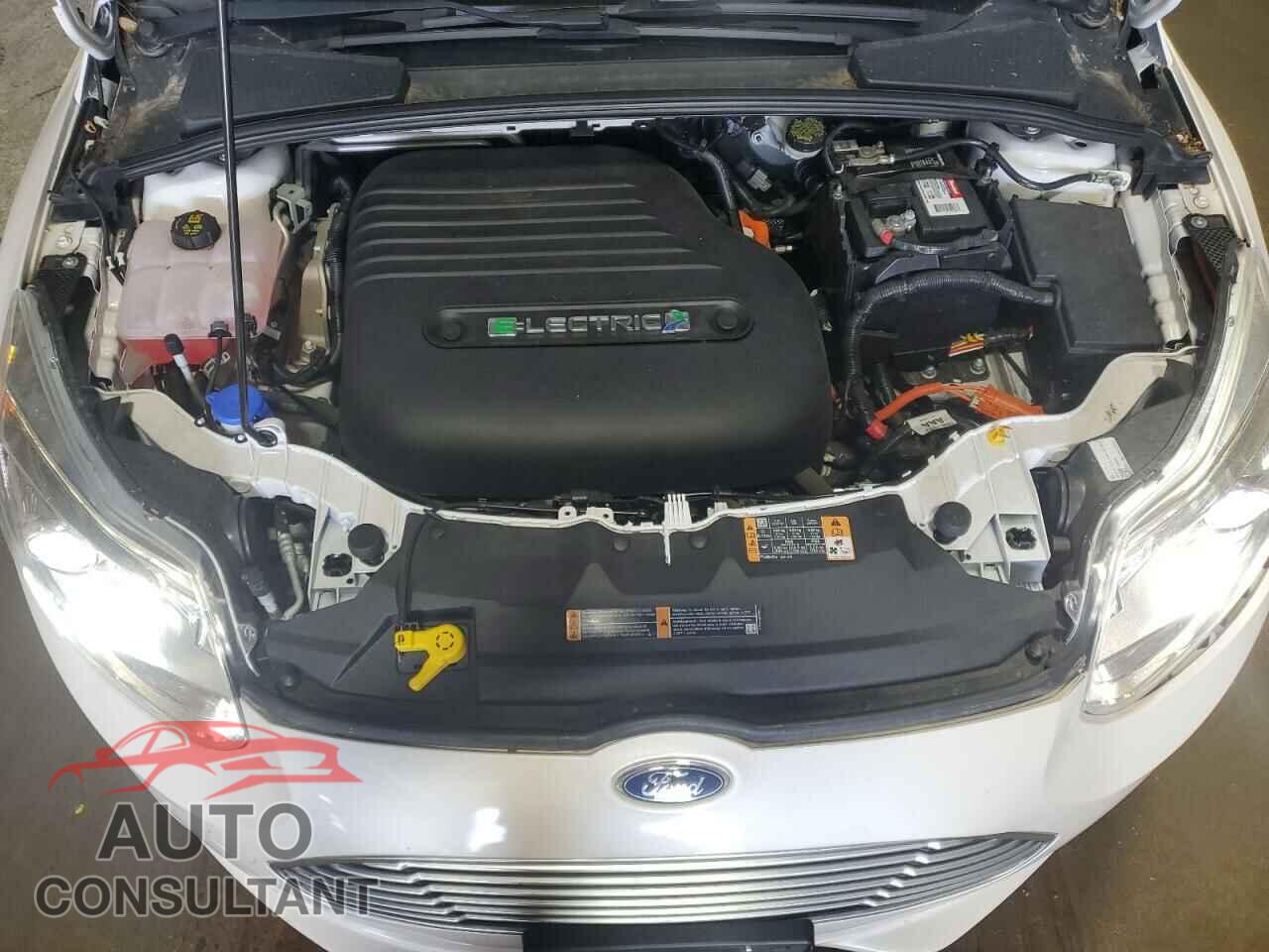 FORD FOCUS 2014 - 1FADP3R4XEL353376