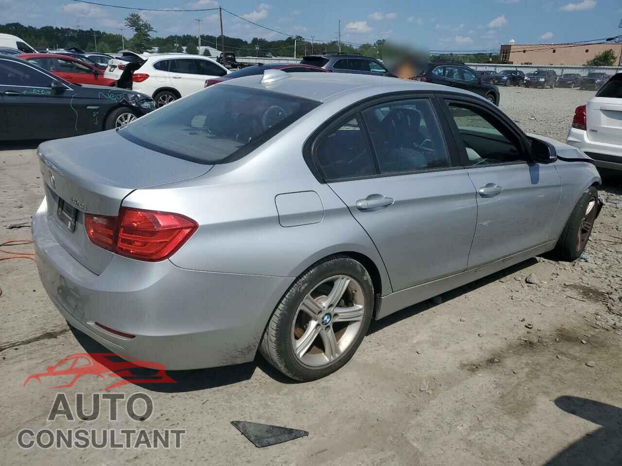 BMW 3 SERIES 2013 - WBA3B5G56DNS00182
