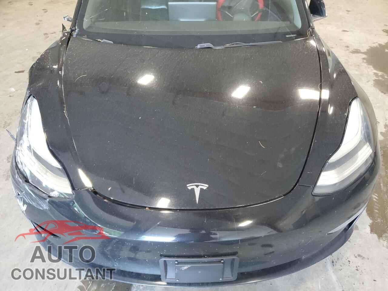 TESLA MODEL 3 2019 - 5YJ3E1EA2KF296472