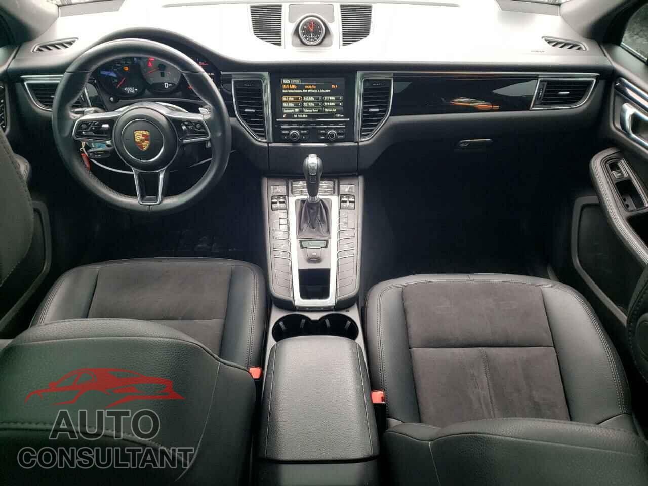 PORSCHE MACAN 2015 - WP1AB2A58FLB73727