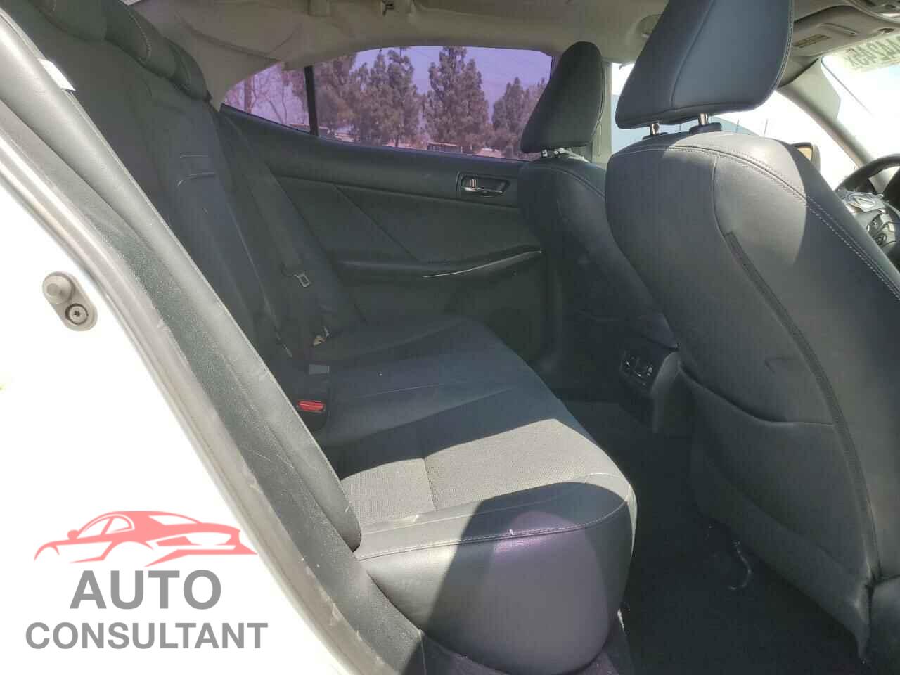 LEXUS IS 2014 - JTHBF1D26E5028855