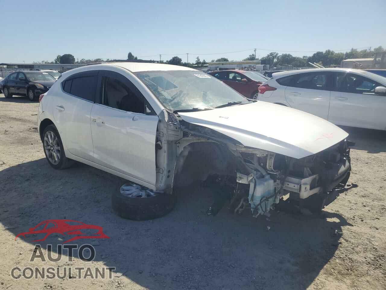 MAZDA 3 2014 - JM1BM1L36E1193037