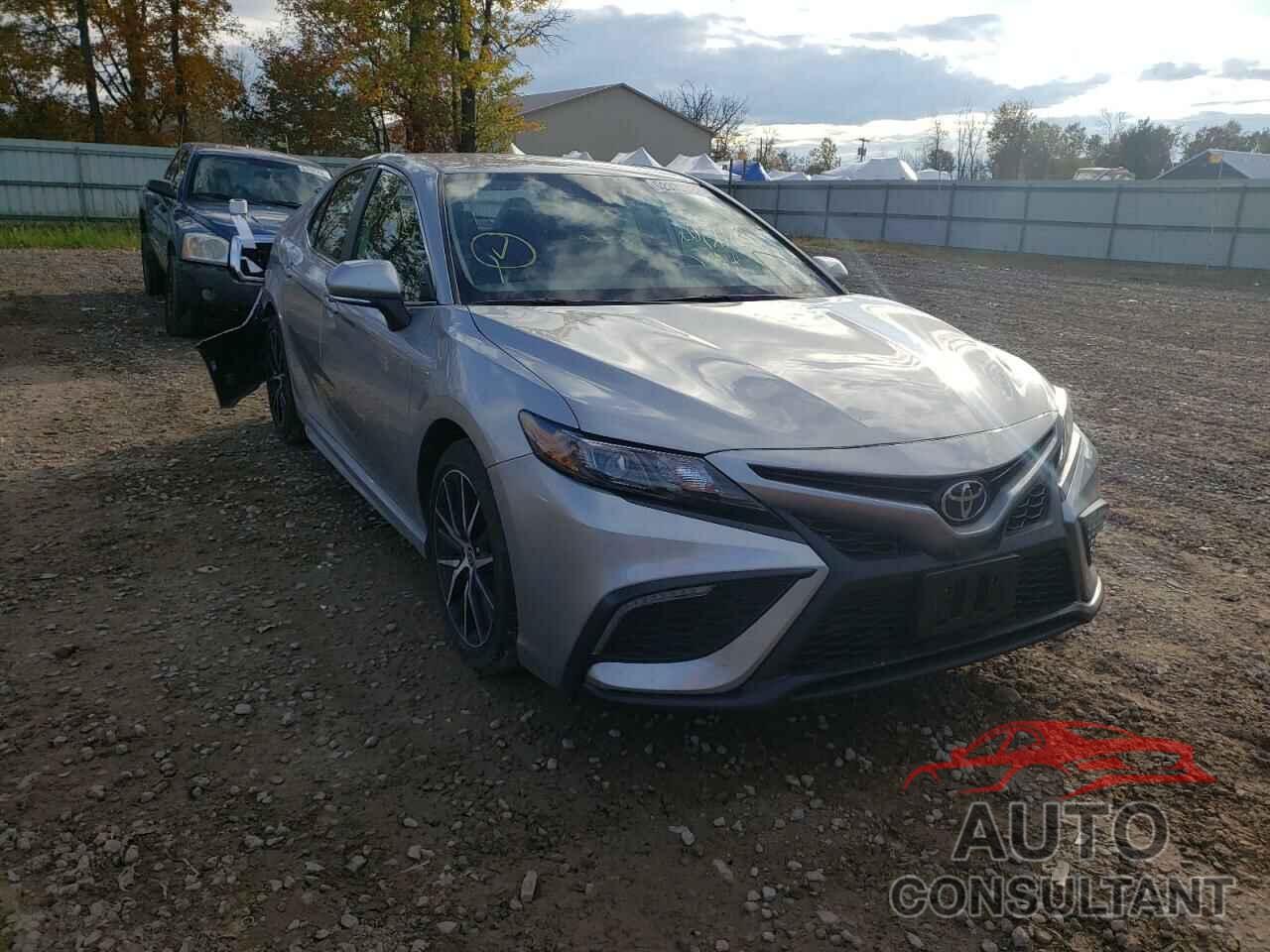 TOYOTA CAMRY 2022 - 4T1G11AKXNU052250