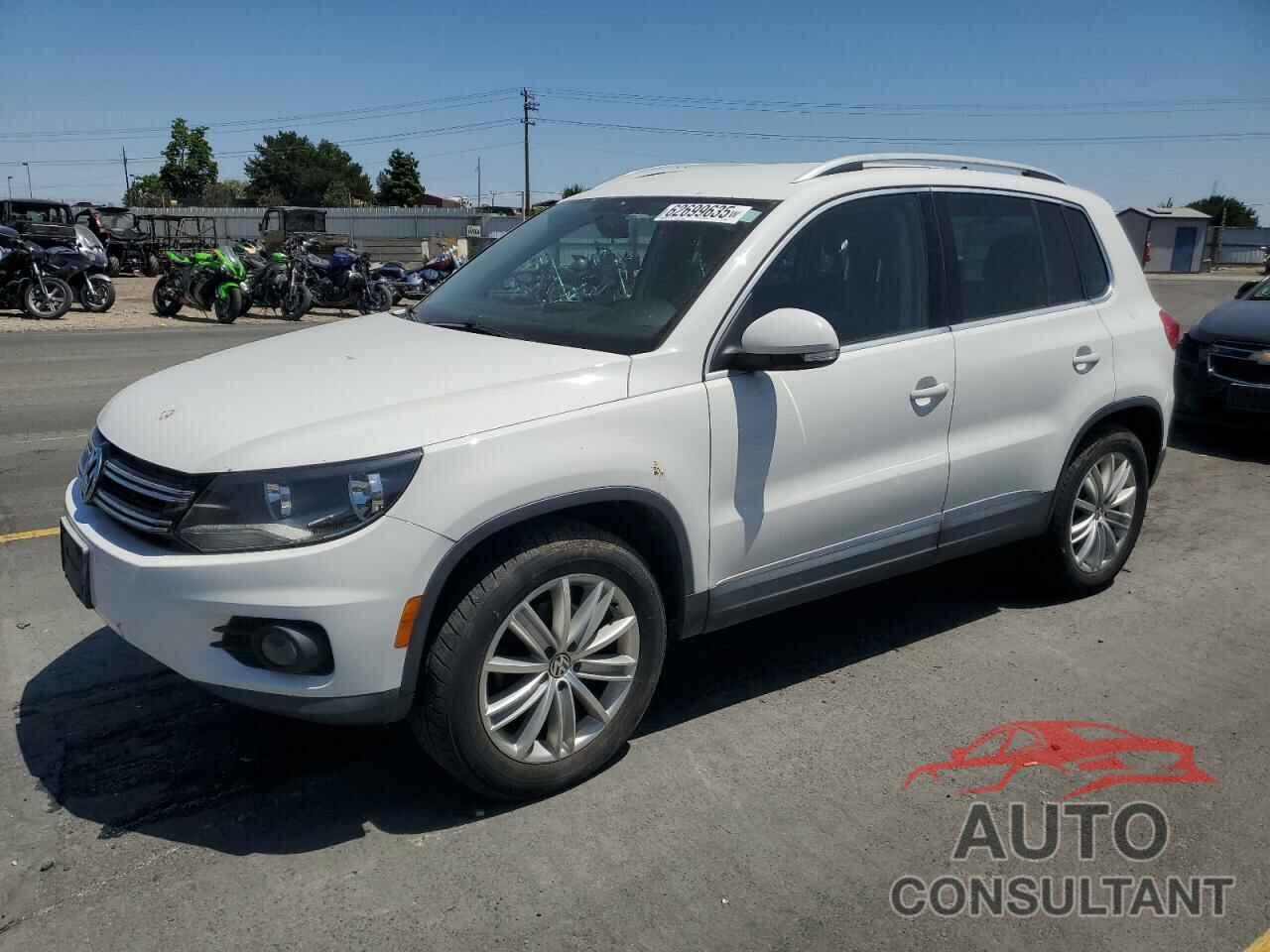 VOLKSWAGEN TIGUAN 2013 - WVGBV3AX7DW612864