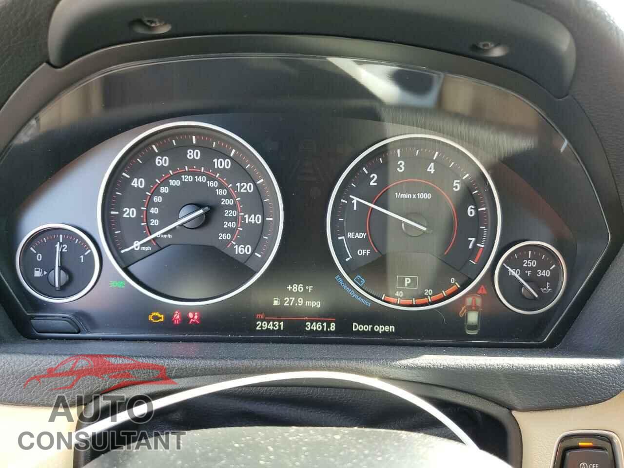 BMW 3 SERIES 2016 - WBA8E9G51GNU29877