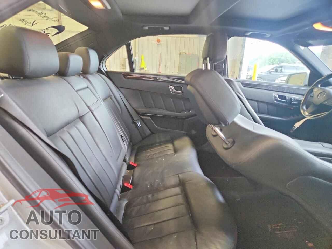 MERCEDES-BENZ E-CLASS 2011 - WDDHF9AB7BA303852