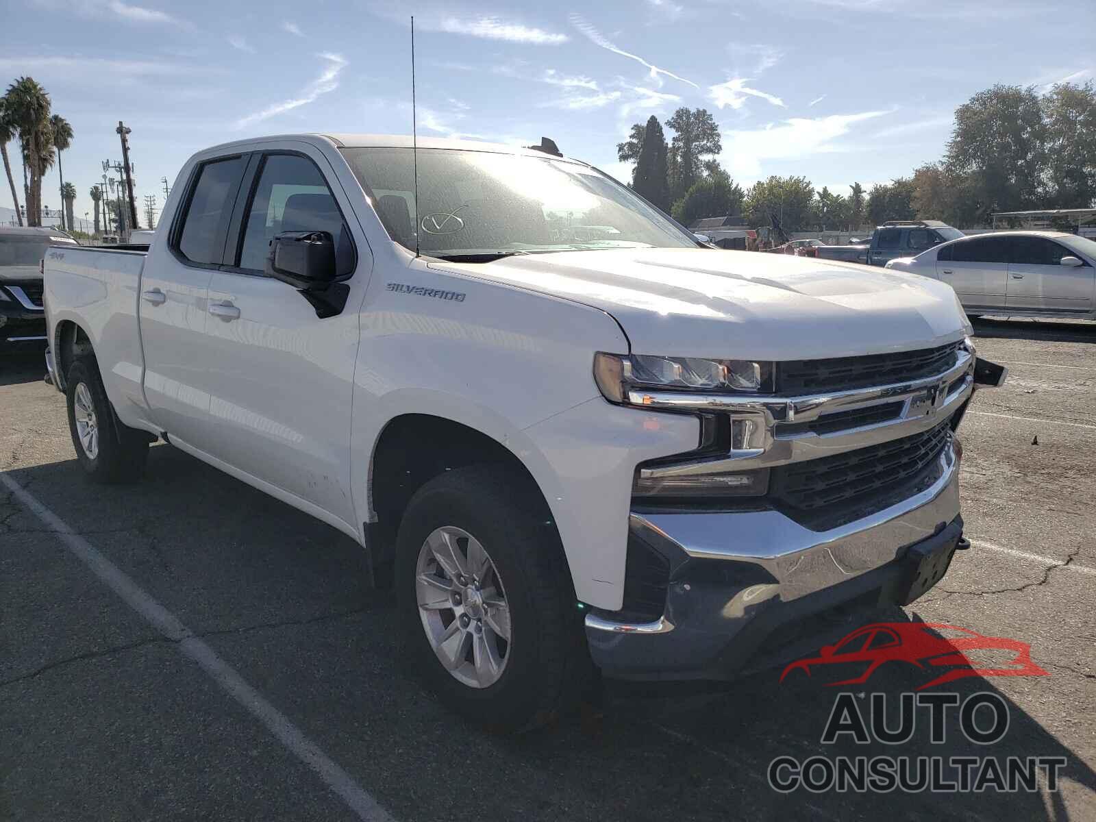 CHEVROLET SILVERADO 2020 - 1GCRYDED6LZ253164