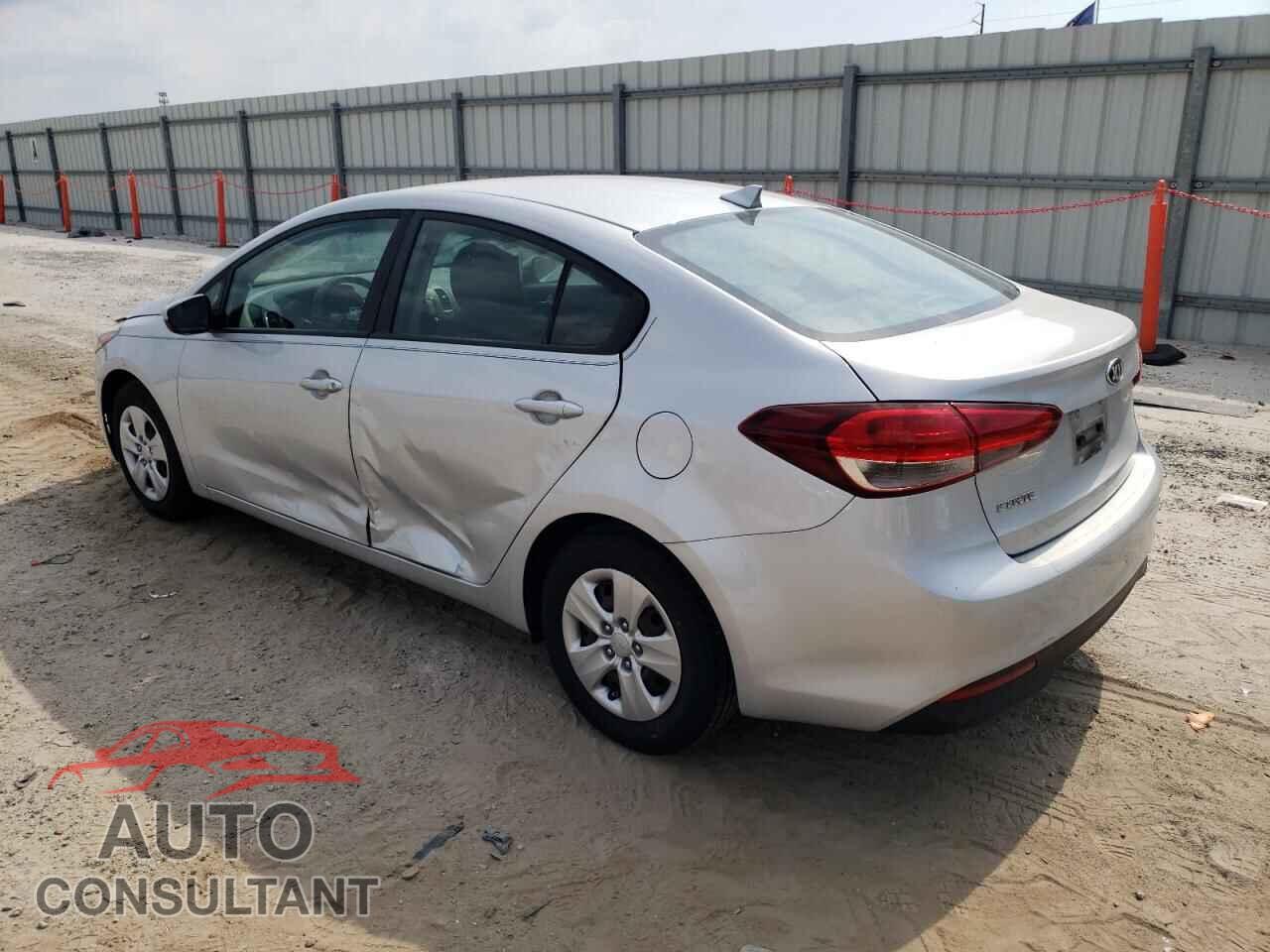 KIA FORTE 2017 - 3KPFK4A70HE078143