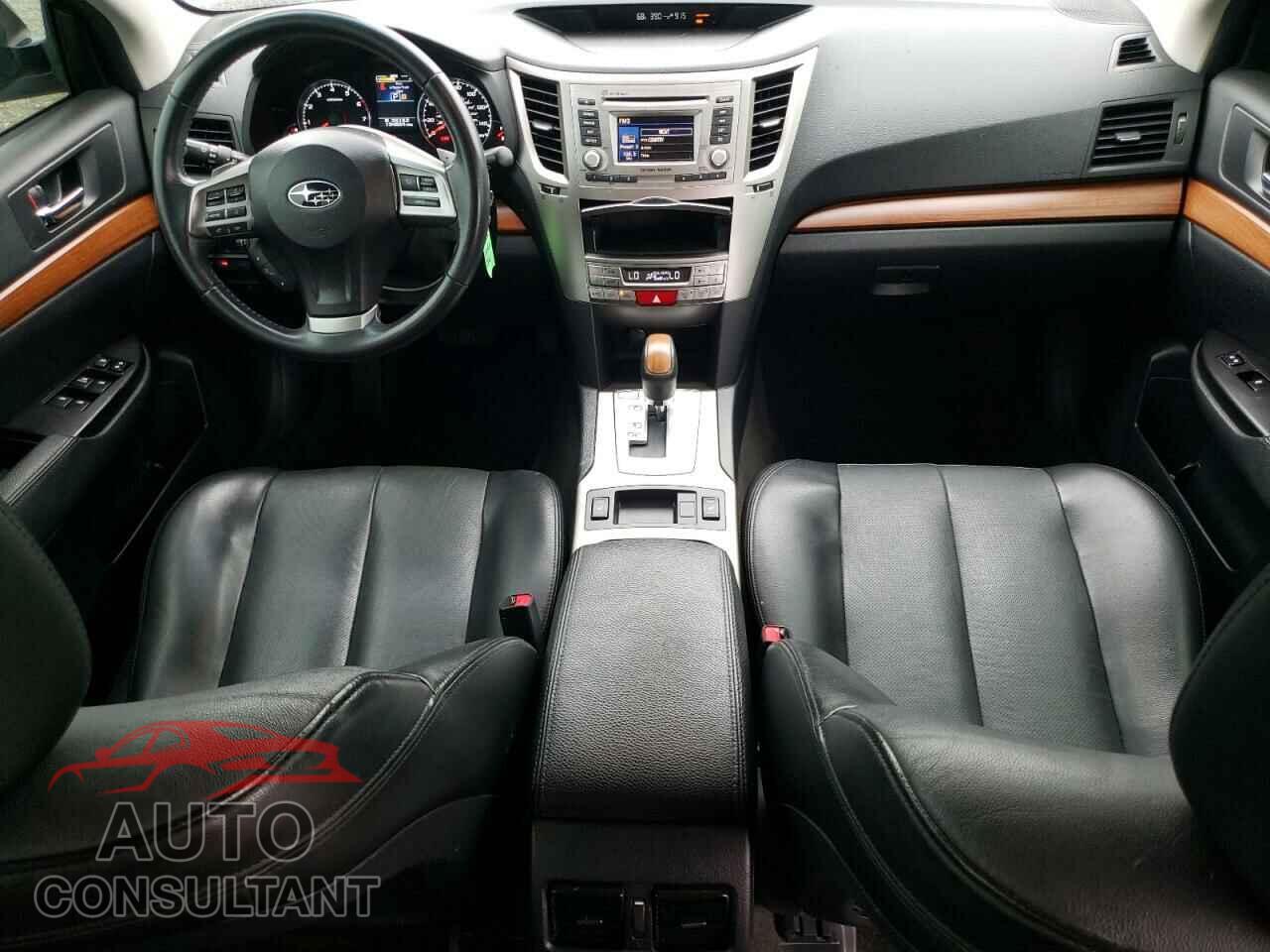 SUBARU OUTBACK 2014 - 4S4BRBLC8E3310074
