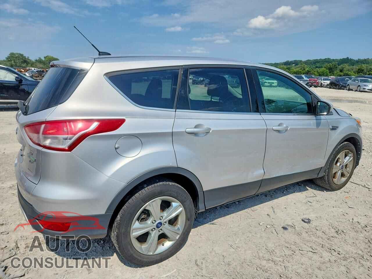 FORD ESCAPE 2015 - 1FMCU0G96FUB32893