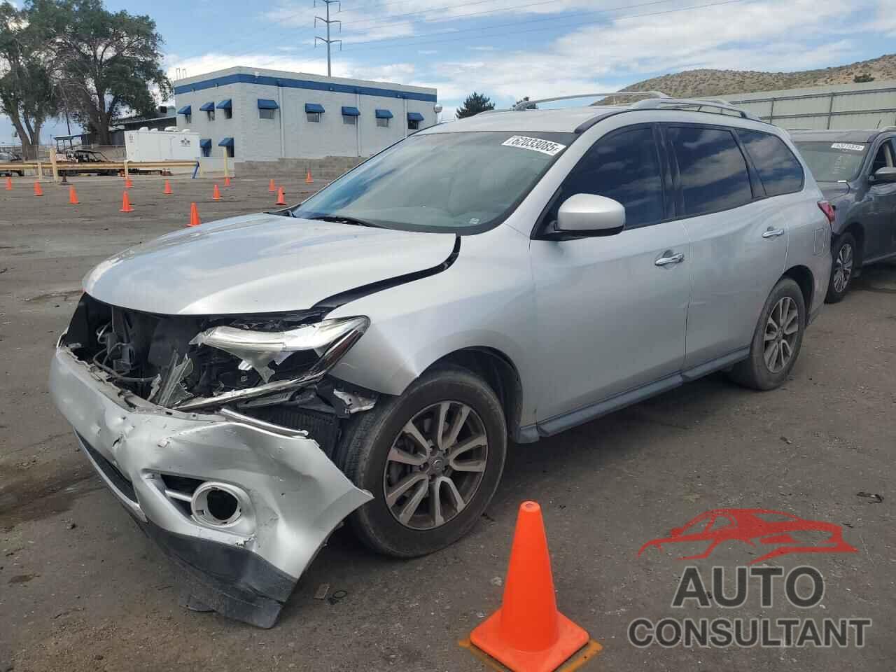NISSAN PATHFINDER 2015 - 5N1AR2MN9FC675473