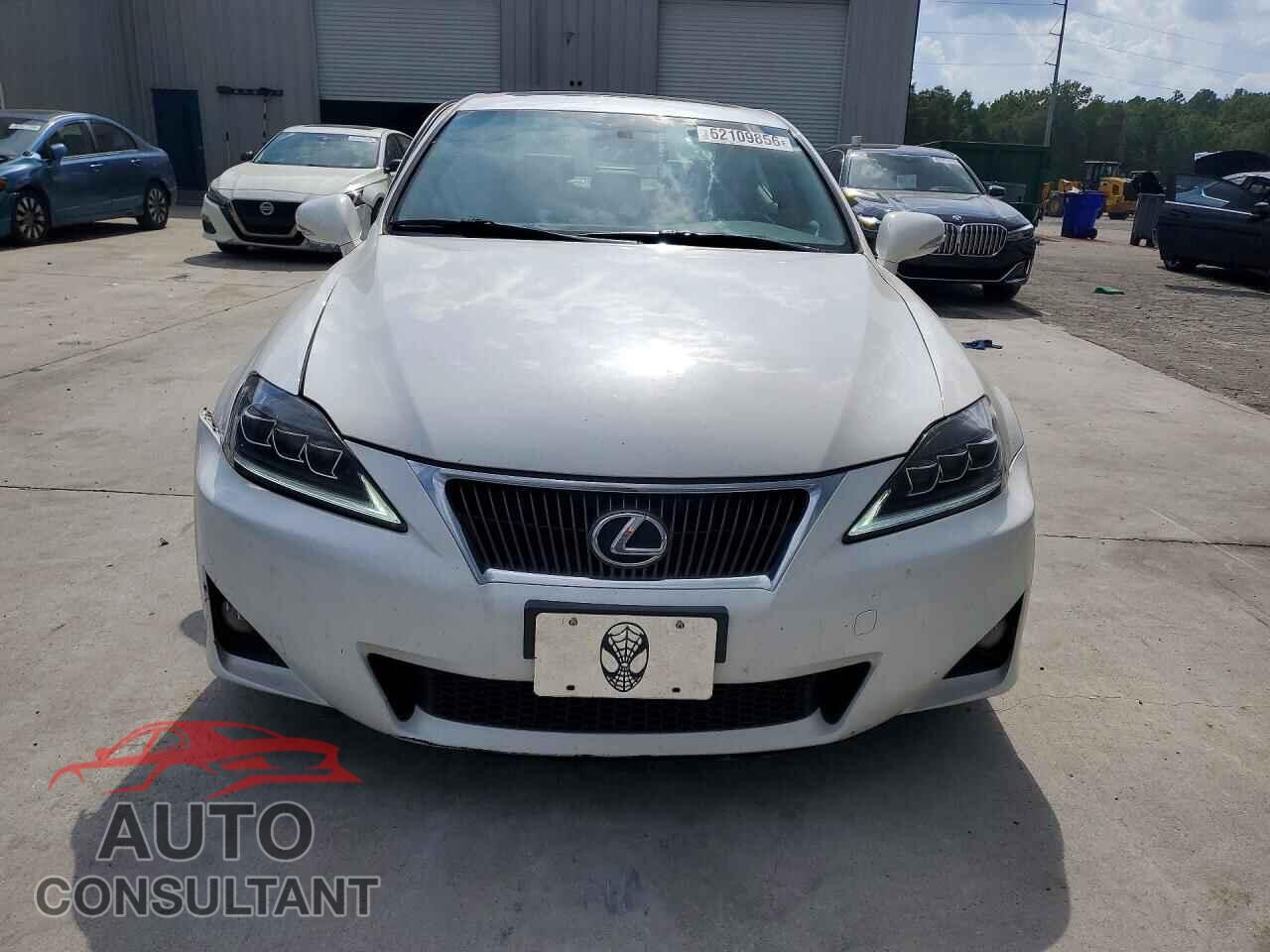 LEXUS IS 2013 - JTHBF5C29D5192124