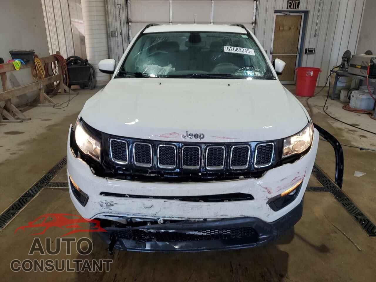 JEEP COMPASS 2020 - 3C4NJDBB4LT240040