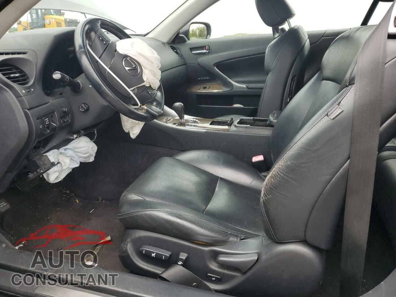 LEXUS IS 2010 - JTHFE2C25A2504309