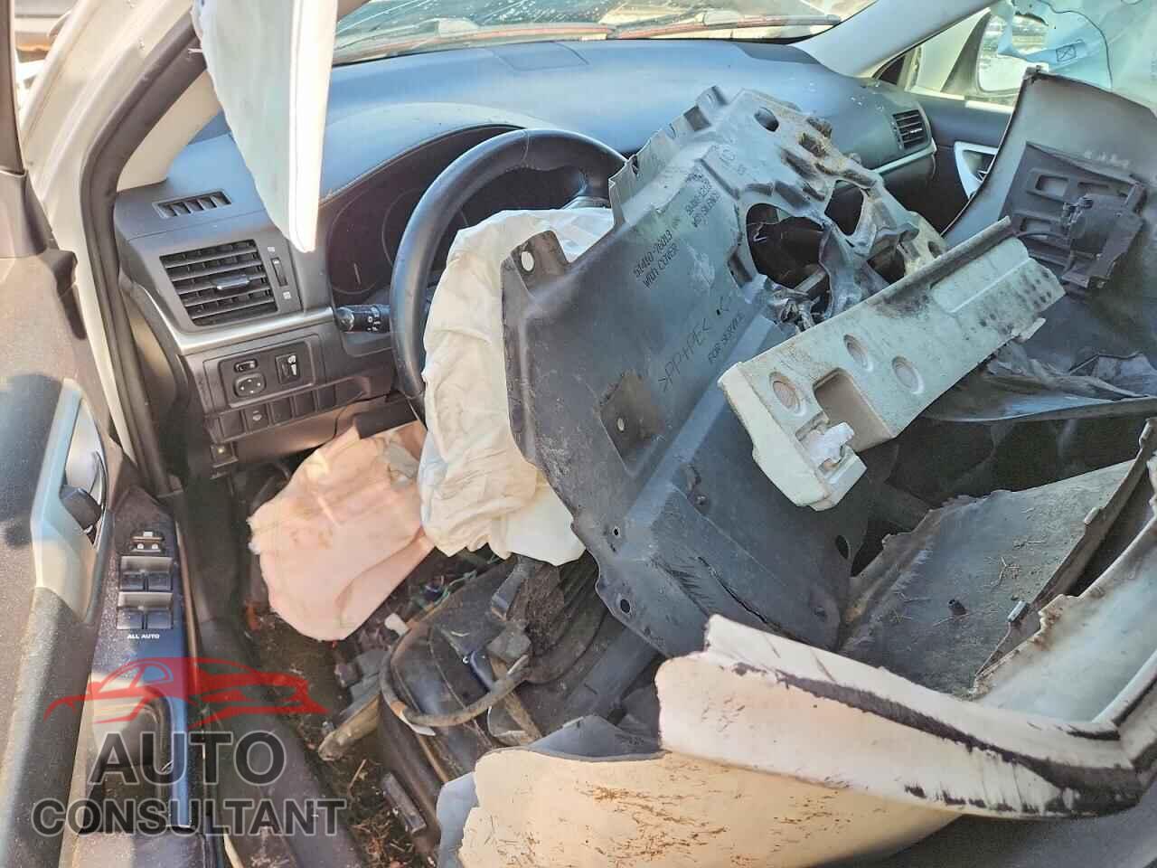 LEXUS CT 200 2013 - JTHKD5BH5D2172028