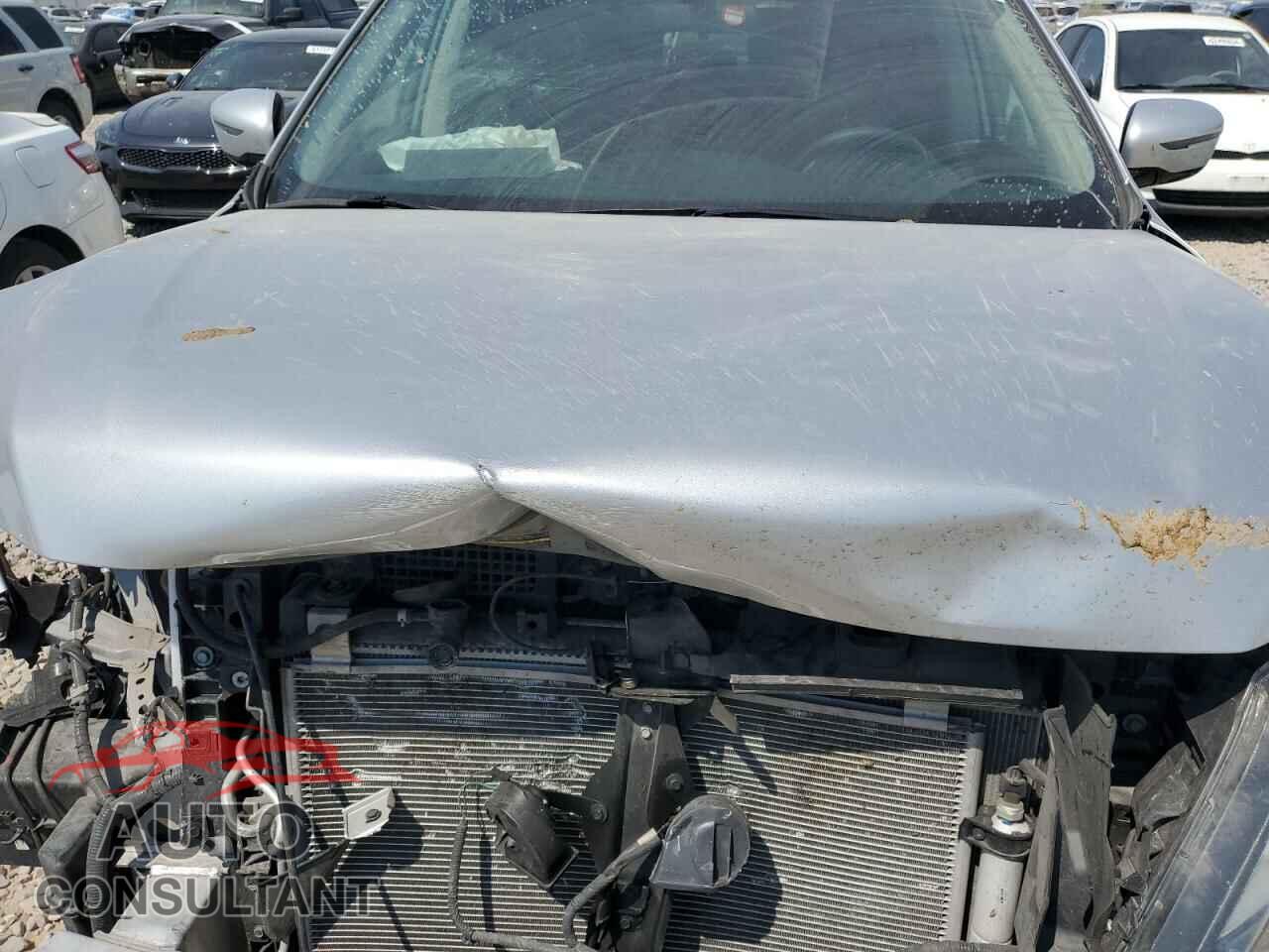 NISSAN PATHFINDER 2017 - 5N1DR2MM7HC601685