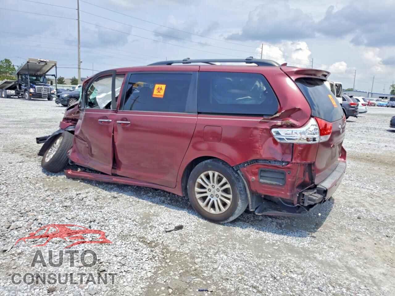 TOYOTA SIENNA 2011 - 5TDYK3DC2BS068321