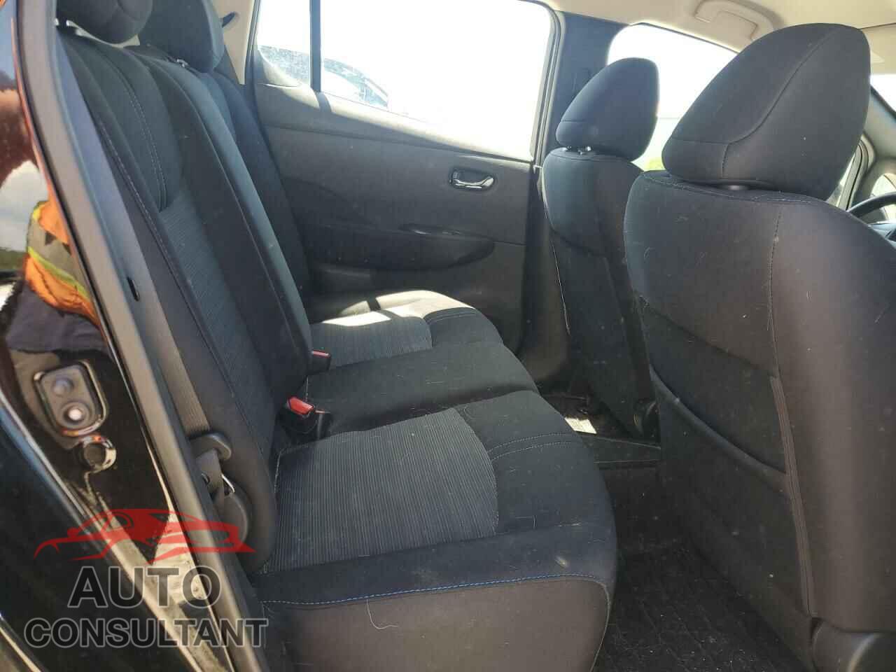 NISSAN LEAF 2019 - 1N4AZ1CP2KC308724