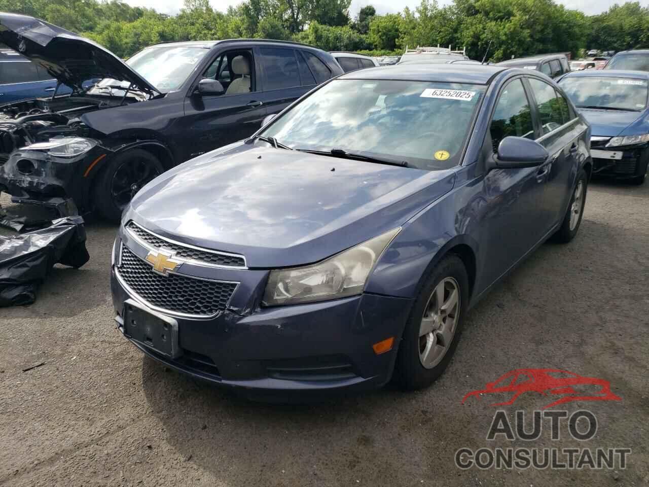 CHEVROLET CRUZE 2014 - 1G1PC5SB9E7455437
