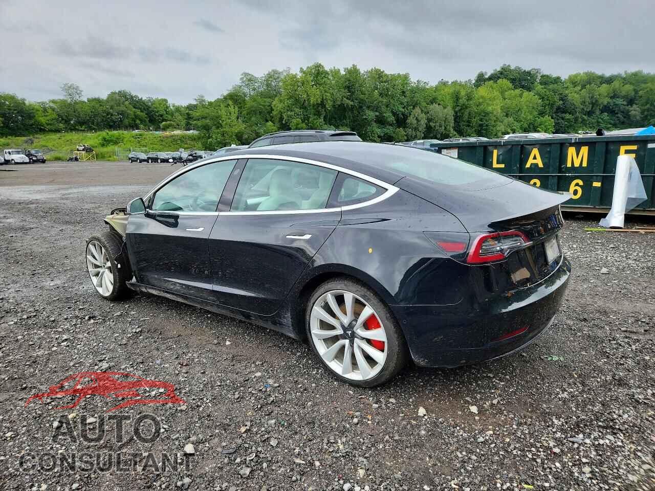 TESLA MODEL 3 2019 - 5YJ3E1EB0KF440366