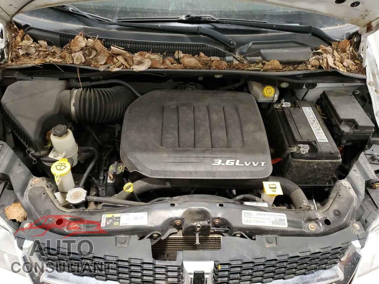 DODGE CARAVAN 2017 - 2C4RDGCG8HR558127