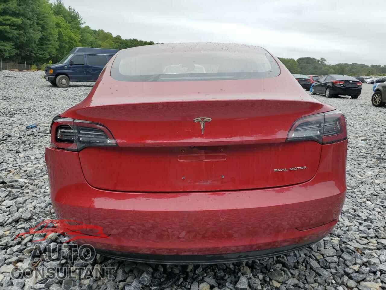 TESLA MODEL 3 2018 - 5YJ3E1EB5JF145584