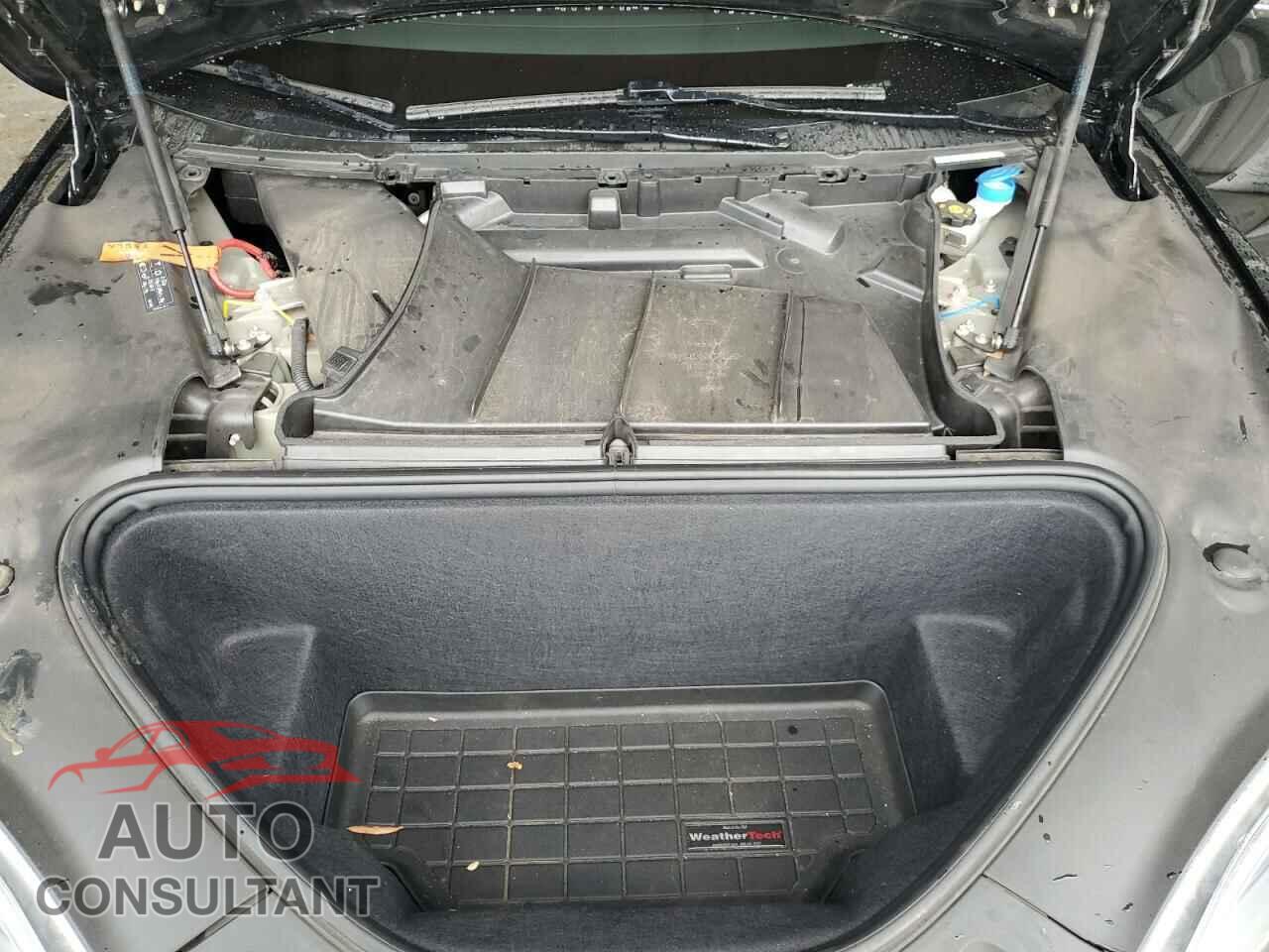 TESLA MODEL S 2018 - 5YJSA1E2XJF264190