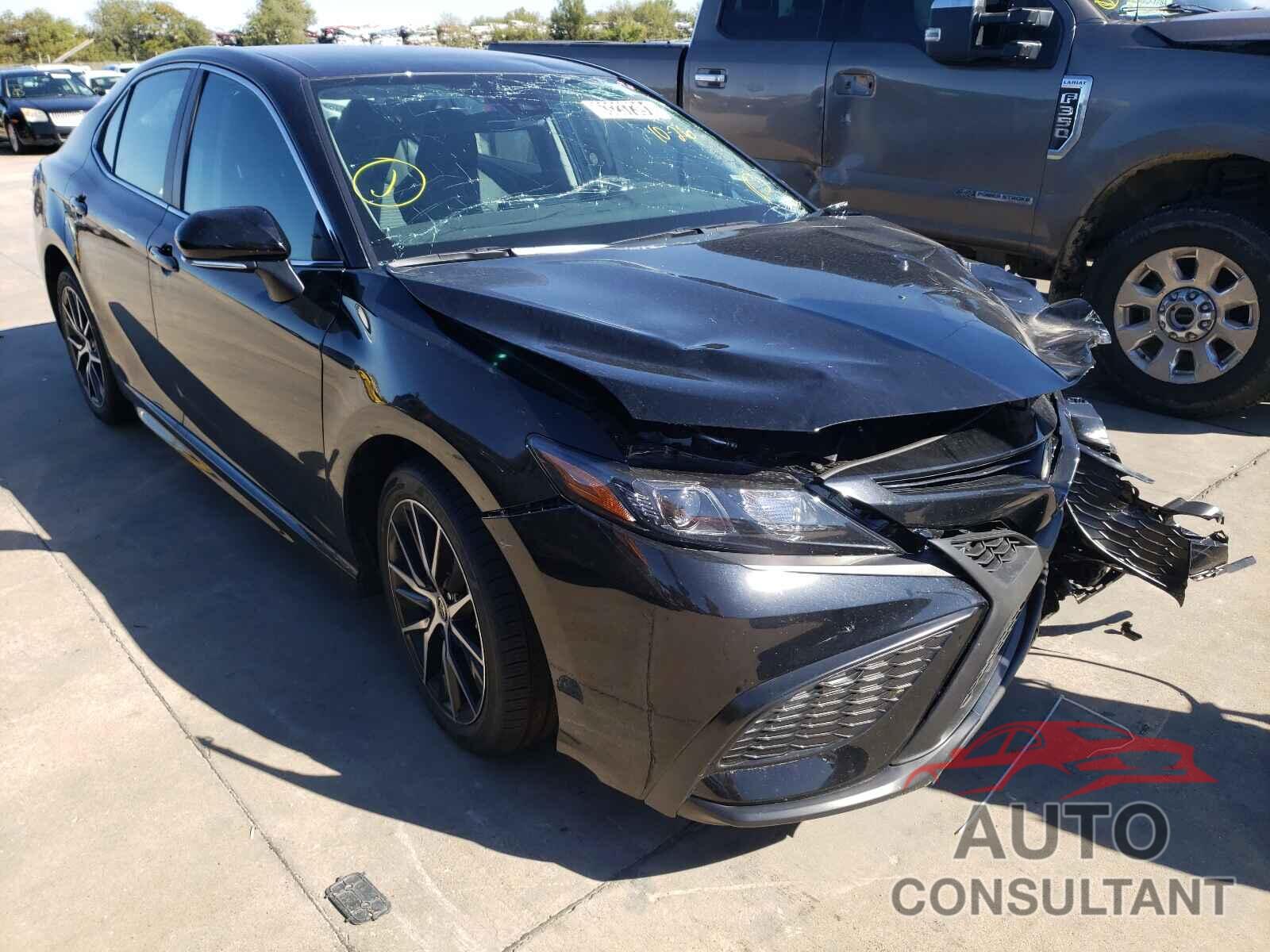 TOYOTA CAMRY 2022 - 4T1G11AK1NU618635