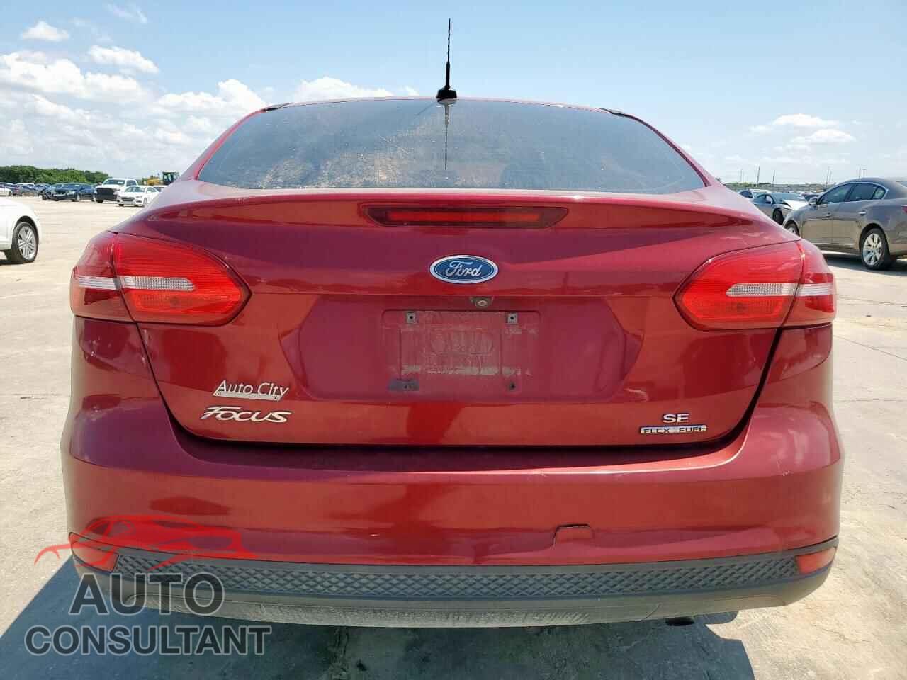 FORD FOCUS 2015 - 1FADP3F29FL219981