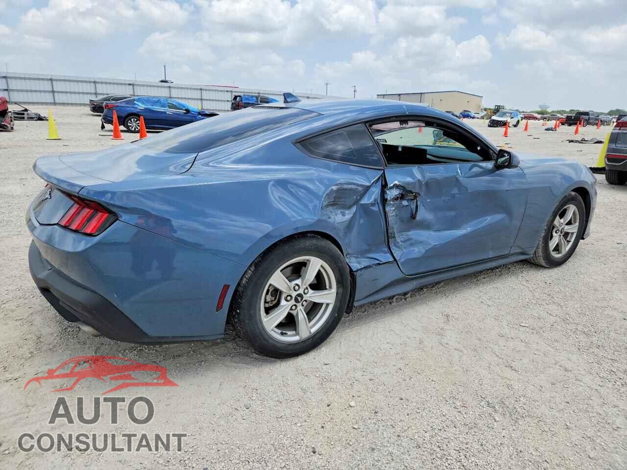 FORD MUSTANG 2024 - 1FA6P8TH0R5111613
