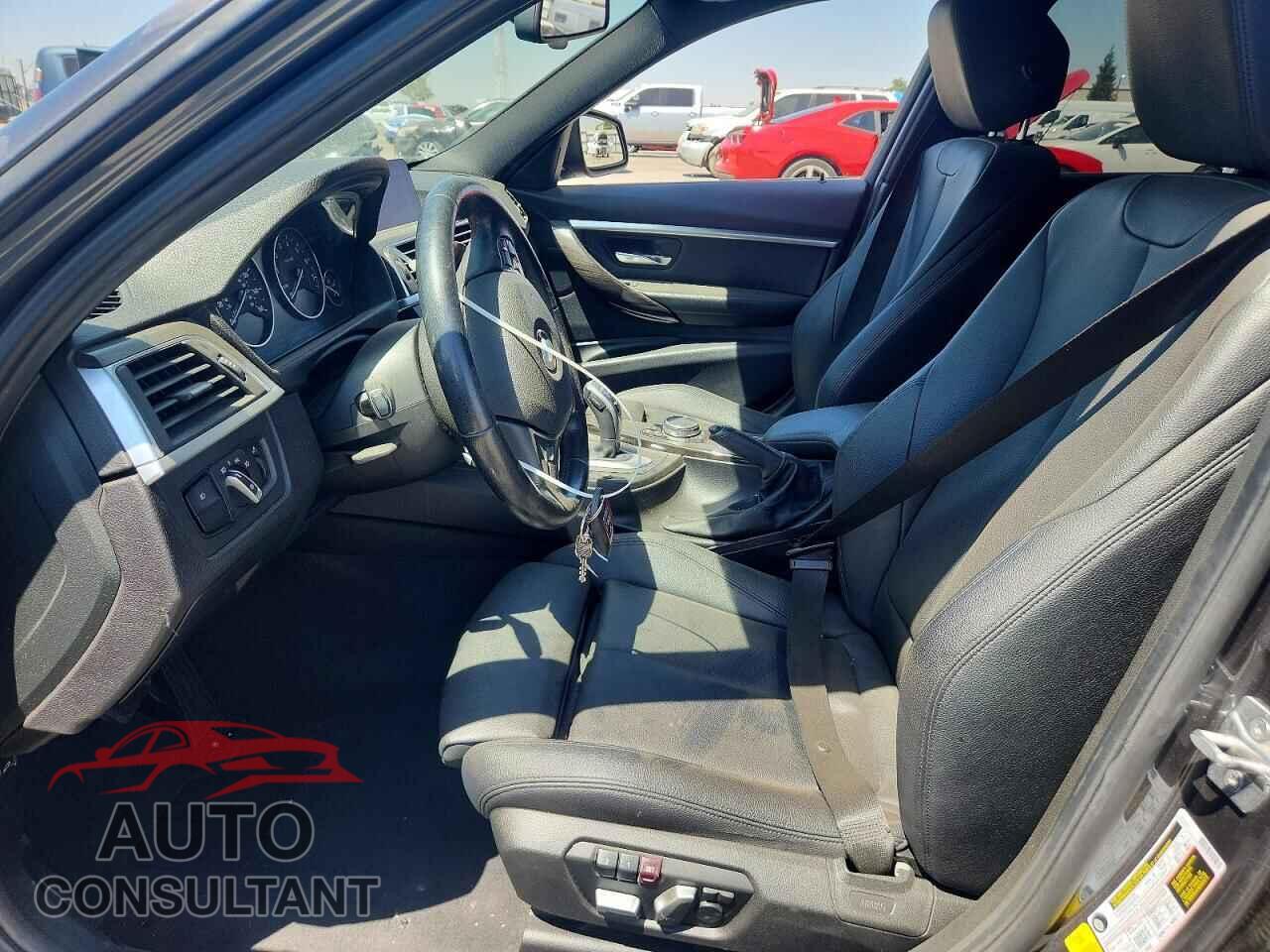 BMW 3 SERIES 2016 - WBA8E9C53GK646984