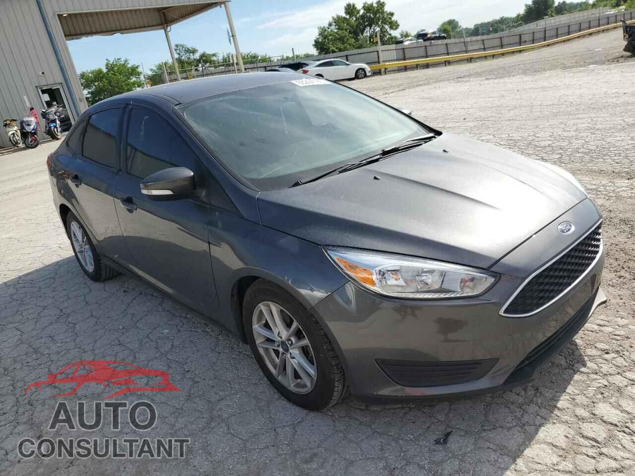 FORD FOCUS 2017 - 1FADP3F28HL244258