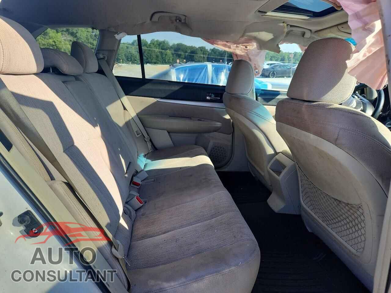 SUBARU OUTBACK 2. 2014 - 4S4BRCDC4E3254980