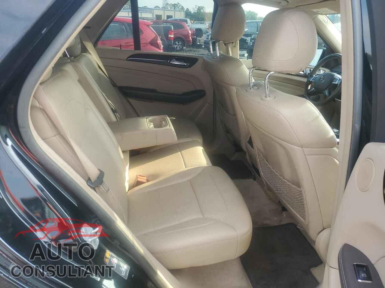 MERCEDES-BENZ M-CLASS 2014 - 4JGDA5JB8EA341199