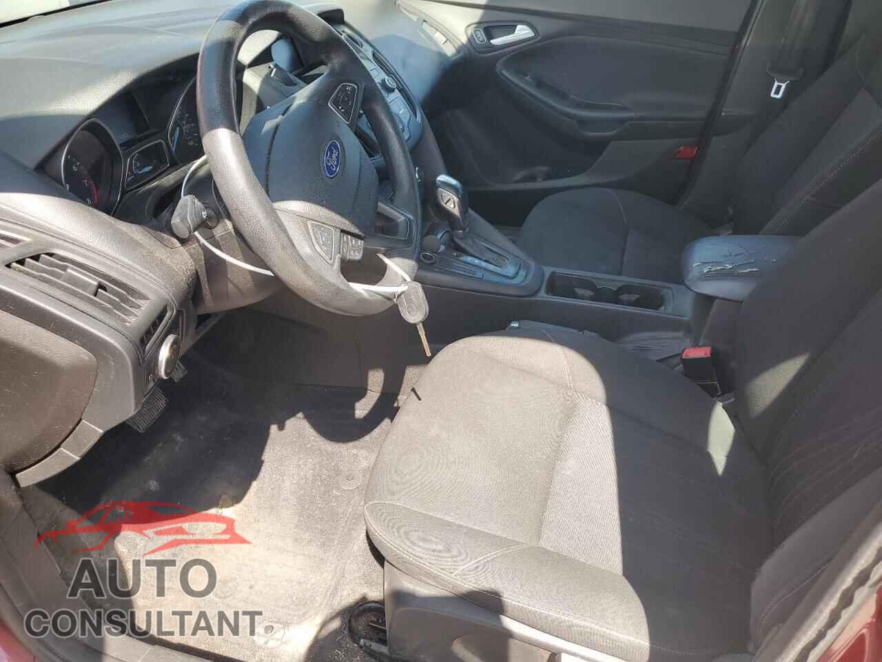FORD FOCUS 2016 - 1FADP3F25GL219929