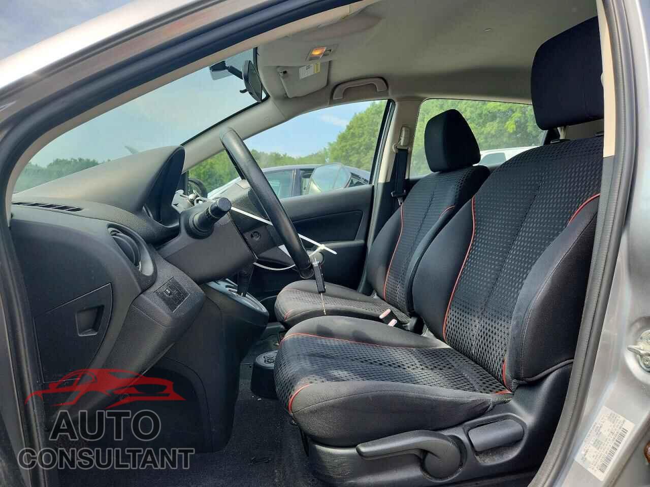MAZDA 2 2012 - JM1DE1LYXC0135257