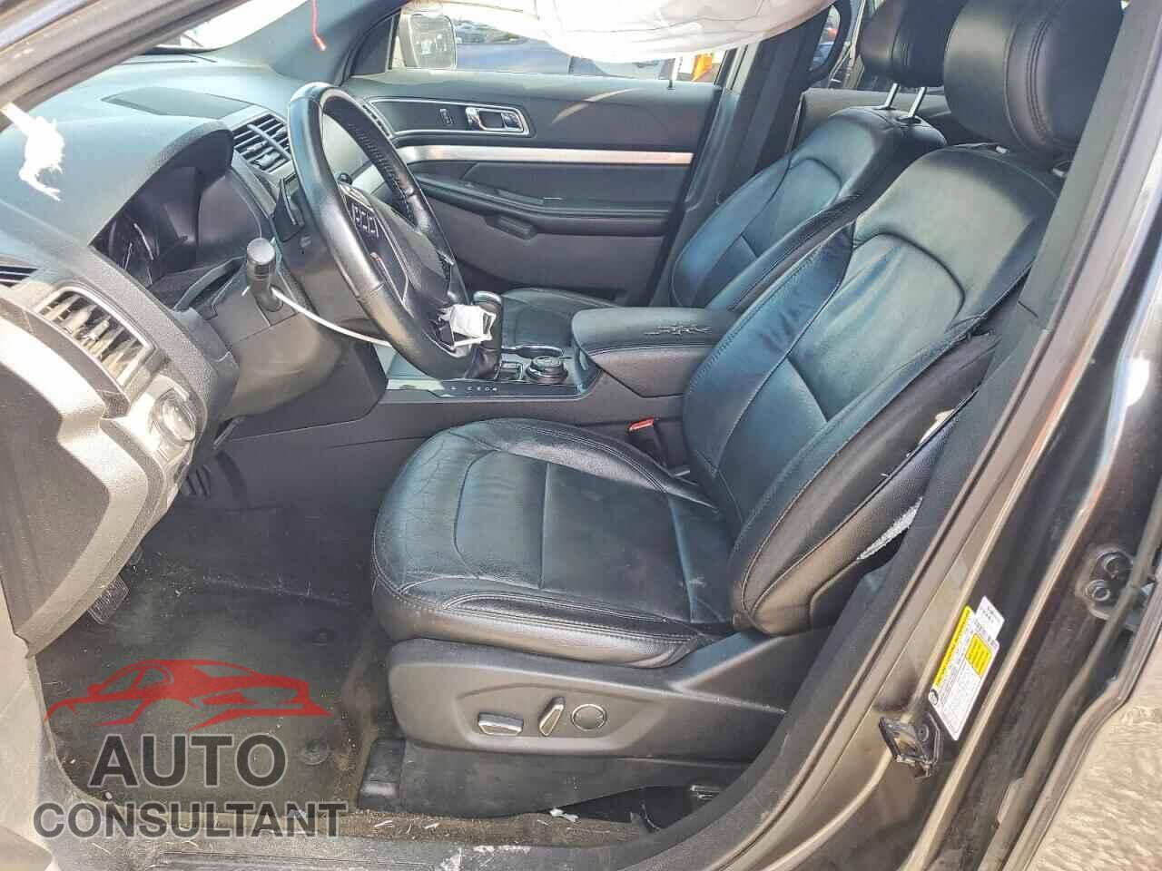FORD EXPLORER 2017 - 1FM5K8D82HGC50384