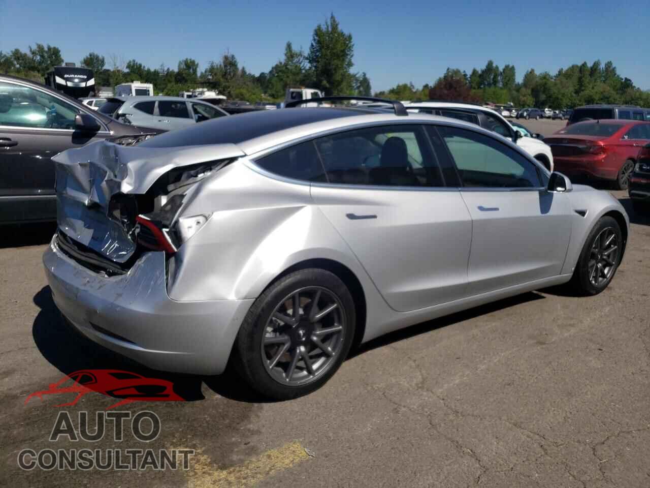 TESLA MODEL 3 2018 - 5YJ3E1EB9JF112832