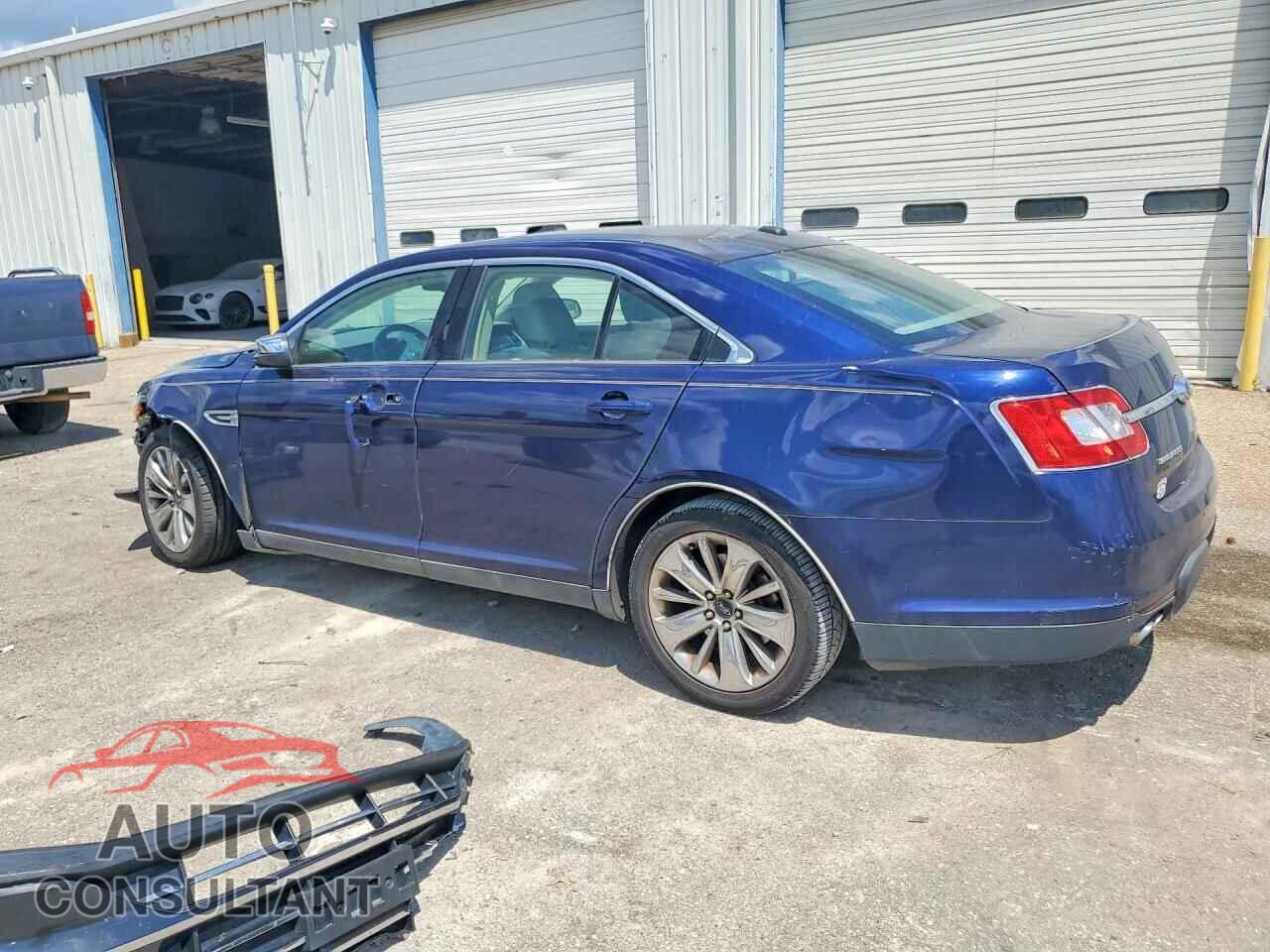 FORD TAURUS 2011 - 1FAHP2FW3BG112300